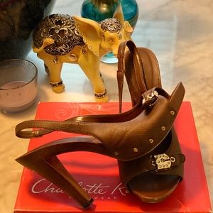 Darcy wooden sling back heel sandal!!